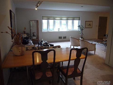 2nd image of 22 Rivers Dr
