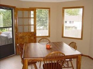 15028 Karen Cir, Omaha, NE 68137