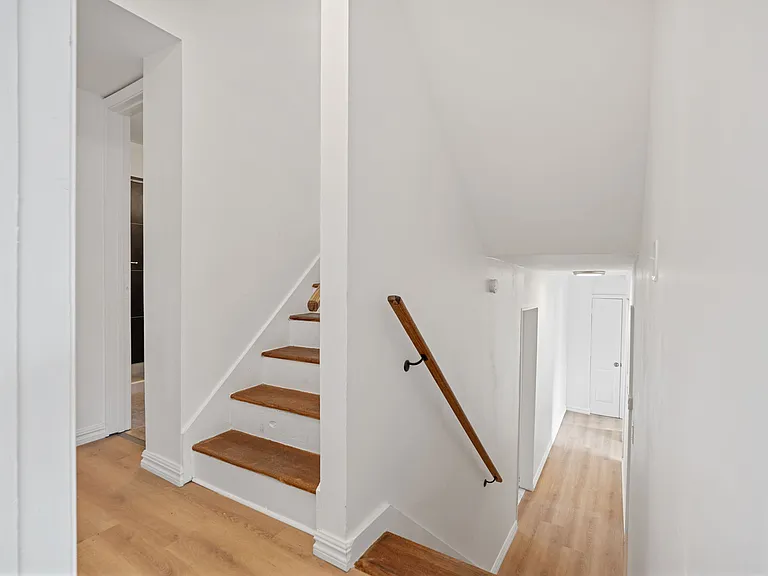 3691 Salazar Dr — Photo 32