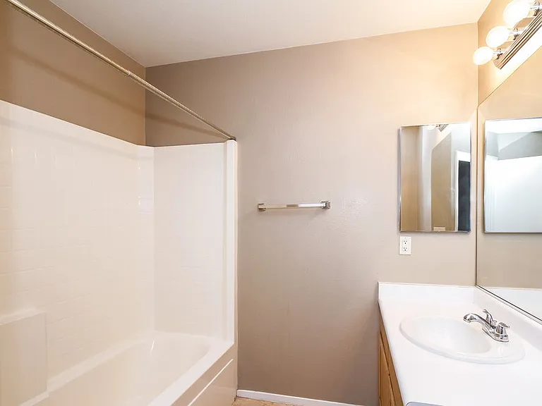 5239 Edna Crane Ave — Photo 14