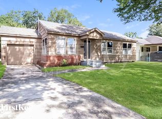 706 E Humble St, Baytown, TX 77520