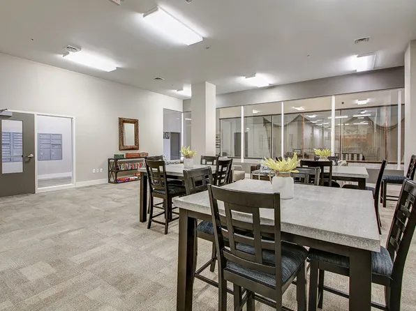 Lloyd House I, 927 1st St #211, Menominee, MI 49858