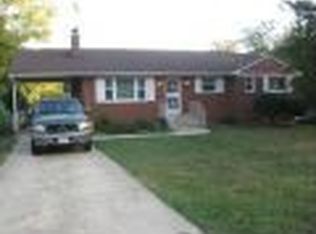 4723 Henderson Rd, Temple Hills, MD 20748