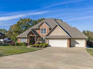 1746 Crestwood Ln, Greenwood, AR 72936