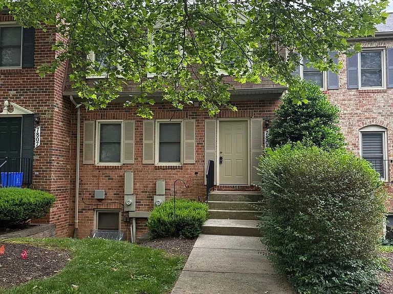 7805 Coddle Harbor Ln #10 — Photo 2