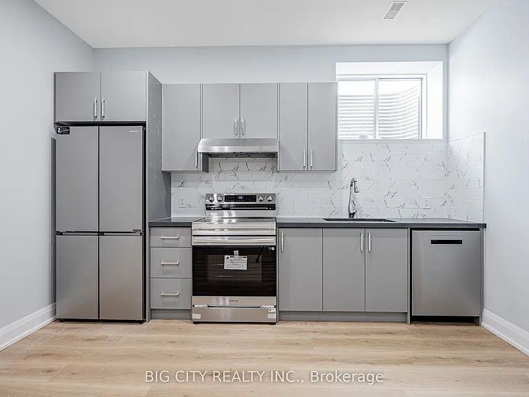 39 Aragon Ave #A — Photo 5