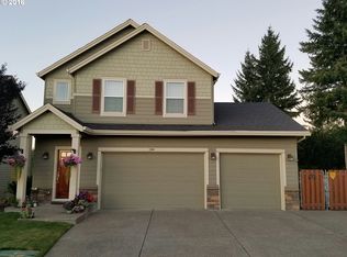 1244 NE Gardiner Dr, Estacada, OR 97023