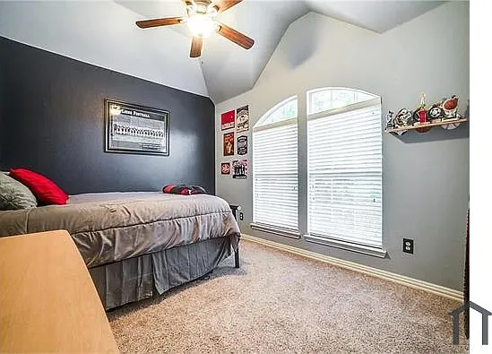 1605 Oak Brook Ln — Photo 26