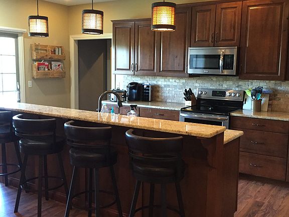 4th image of 101 Appaloosa Cir