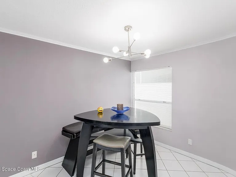 6124 River Run Dr #B — Photo 8