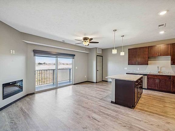 3rd image of 1800 Fletcher Ave #2139398