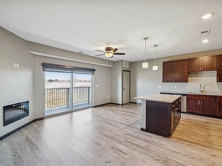 North Pointe Villas — Photo 3