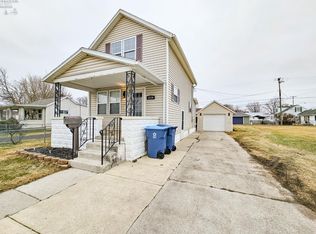 1210 Rawson Ave, Fremont, OH 43420