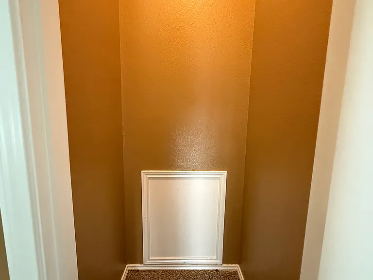 305 Leather Oak Loop — Photo 21