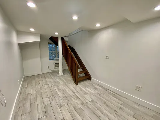 Rented by Compass | media 15