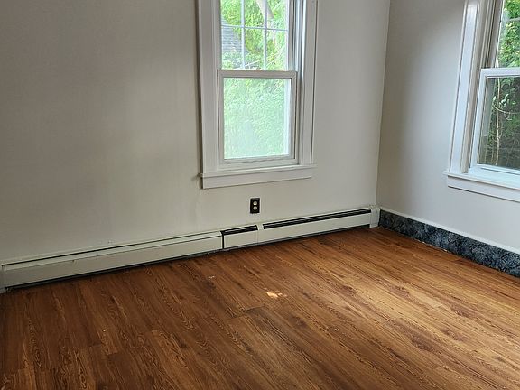 5th image of 56 Old Indian Rd