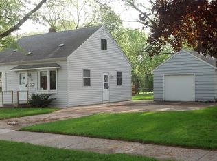 1924 S Kernan Ave, Appleton, WI 54915