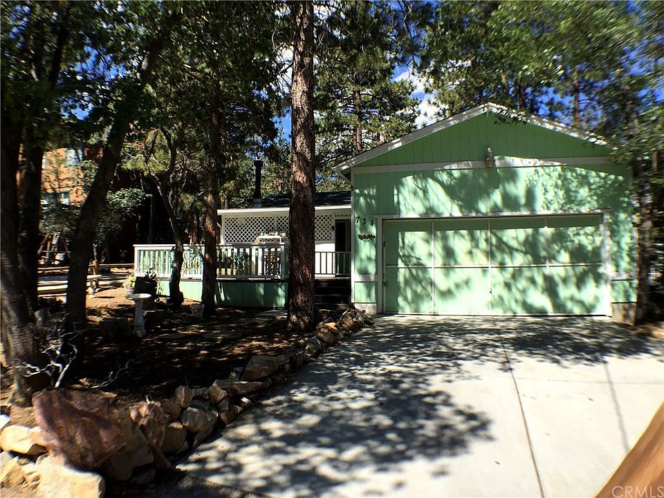 1st image of 734 Holmes Ln