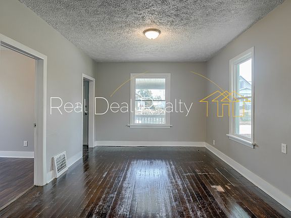 3rd image of 5054 S 38th St