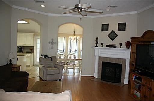 3rd image of 3214 Neuburg Ct