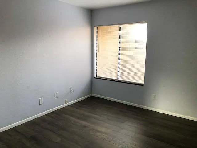 1432 W Emerald Ave — Photo 20