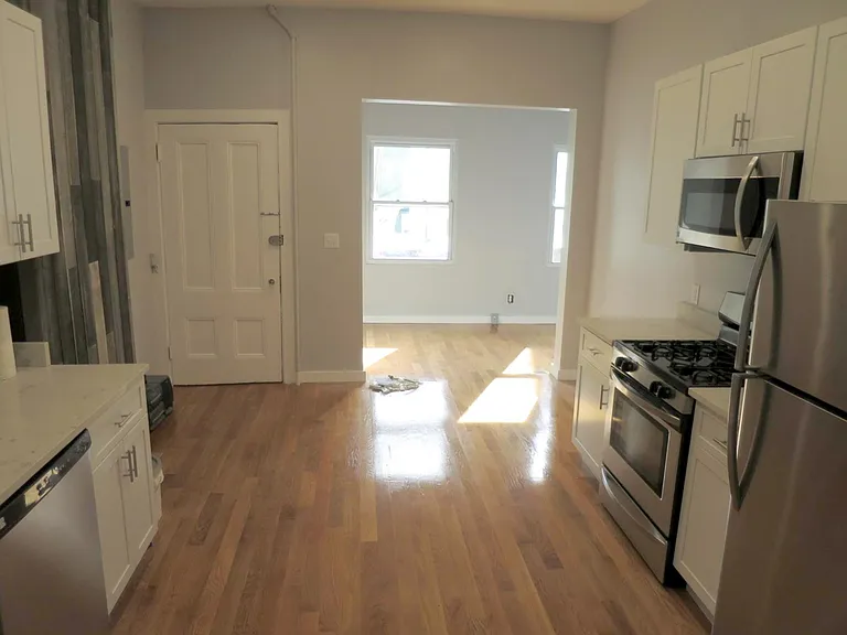 356 Somerville Ave #1 — Photo 3