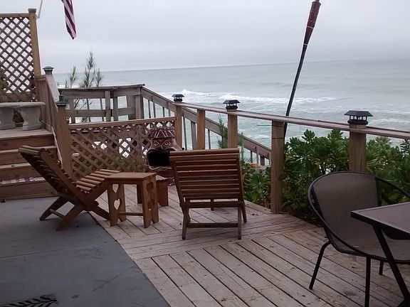 40 foot deck view fireplace