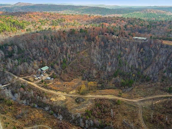 4th image of 7142 Neal Creek Rd