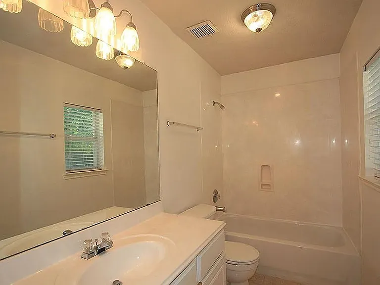 43 Steep Trail Pl — Photo 12