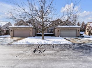 215 Edington Cir, Canton, MI 48187