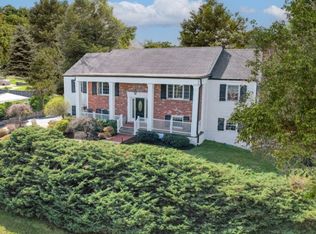 17 Glenmere Dr, Chatham, NJ 07928