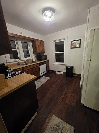 331 Grant Ave — Photo 7