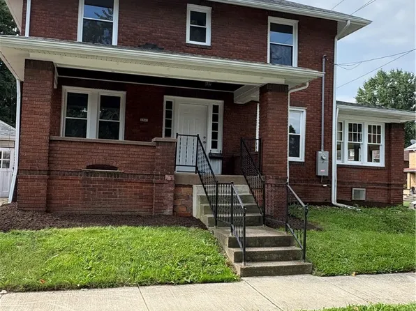 1207 Andrew Ave NE, Massillon, OH 44646