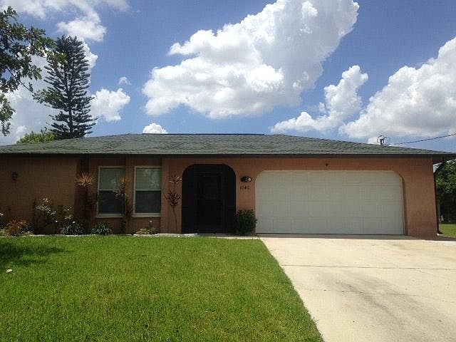 1st image of 1040 SE 20th Ave #With