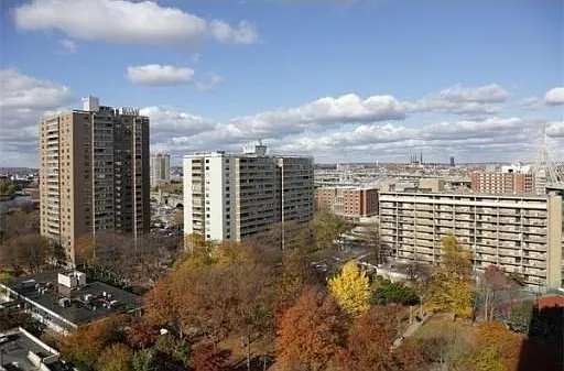 9 Hawthorne Pl #6O — Photo 1