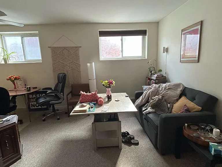 547 Frontenac St #1 — Photo 5
