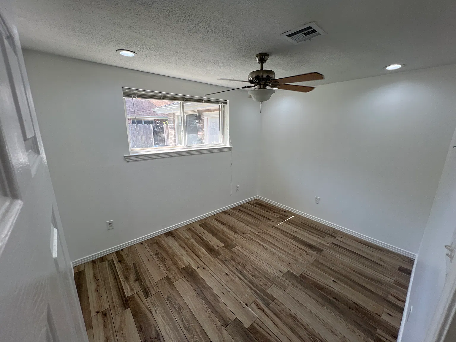 854 Orion Ave — Photo 3