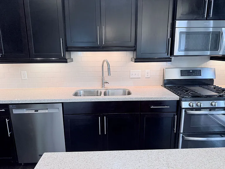 3165 Countryside Ave #G — Photo 8