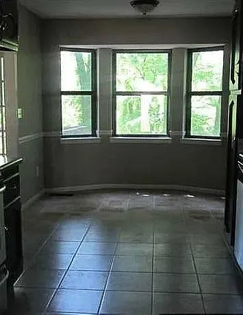 1504 Shady Oak Cir — Photo 3
