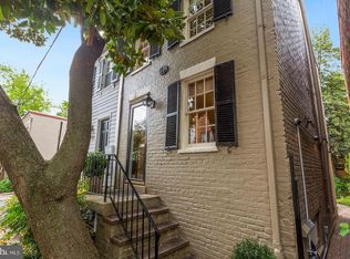 2712 Poplar St NW, Washington, DC 20007