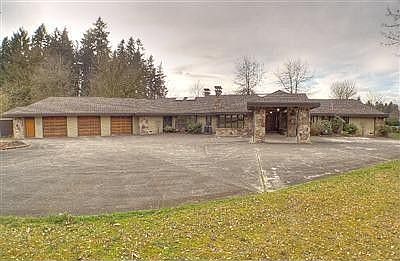 2nd image of 6024 196th Ave NE