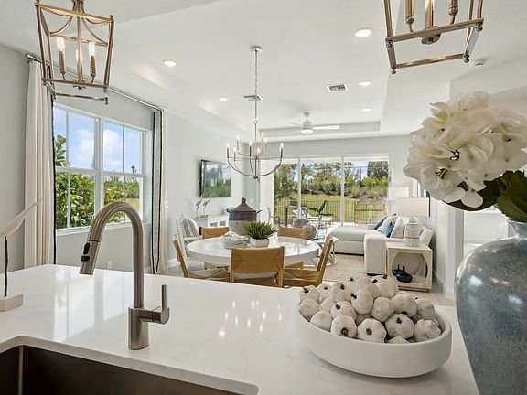 Kitchen with center island