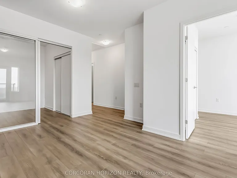 7439 Kingston Rd #805 — Photo 14