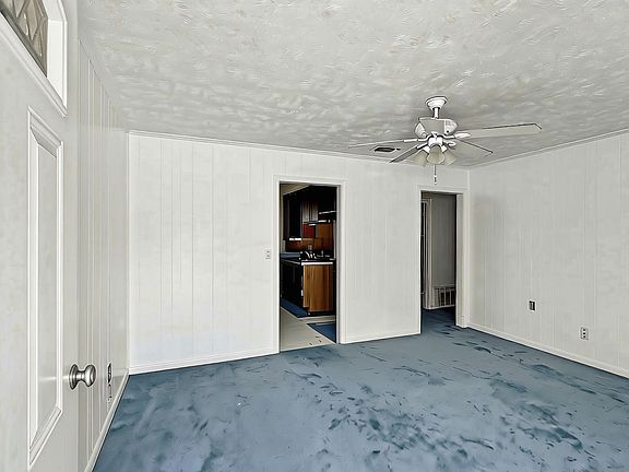 3rd image of 4105 Fairlane Ave