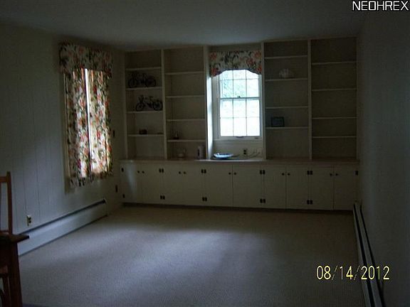 5th image of 1012 Park Ave