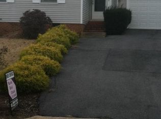 1329 Goldfinch Dr, Harrisonburg, VA 22802