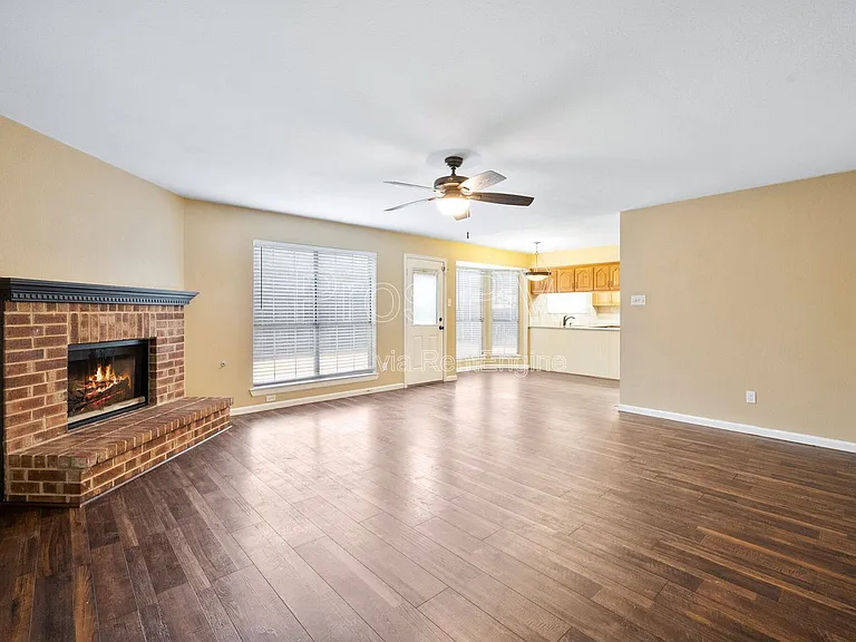 7517 Point Reyes Dr — Photo 13