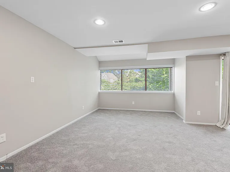 8018 Valley Manor Rd #3B — Photo 26