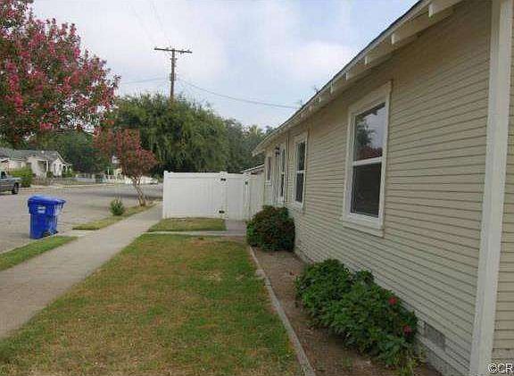 5th image of 1042 W 15th St