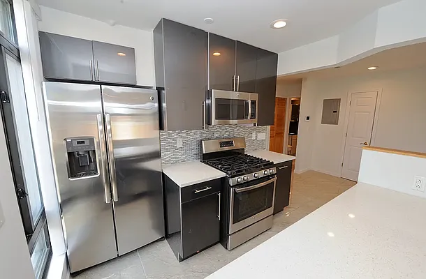 Rented by Compass | media 12